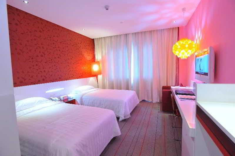 Otique Aqua Hotel شينزين المظهر الخارجي الصورة